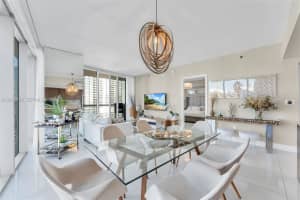 475 Brickell Ave APT 3515, Miami, FL 33131, - MLS#A12013792
