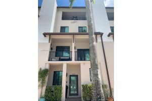 MLS# A12013793, Doral, Florida 33166