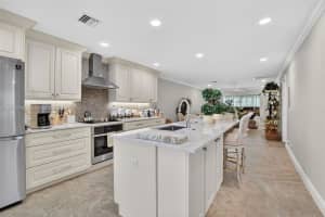 8749 Belle Aire Dr, Boca Raton, FL 33433, - MLS#A12013795