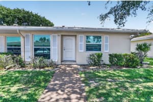 8749 Belle Aire Dr, Boca Raton, FL 33433, - MLS#A12013795