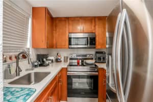 30 SW 108th Ave # 7-G, Miami, FL 33174, - MLS#A12013818