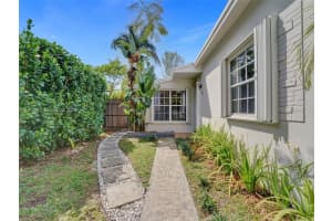 918 NE 4th Ct., Hallandale Beach, FL 33009, - MLS#A12013823