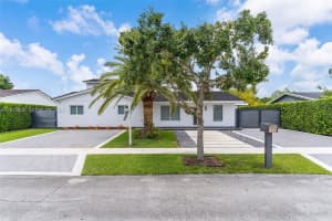3112 Village Green Dr, Miami, FL 33175, - MLS#A12013832