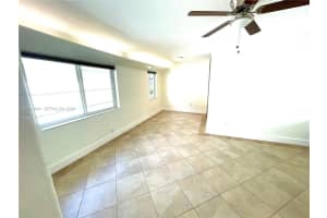 125 Edgewater Dr #11, Coral Gables, FL 33133, - MLS#A12013841
