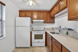 9090 Lime Bay Blvd APT 203, Tamarac, FL 33321, - MLS#A12013845