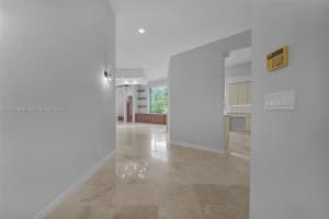 2456 Bay Isle Ct, Weston, FL 33327, - MLS#A12013869