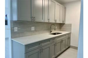 MLS# A12013884, North Miami, Florida 33161