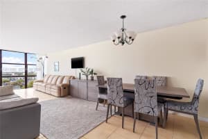 800 Parkview Dr APT 901, Hallandale Beach, FL 33009, - MLS#A12013896