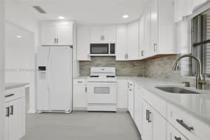 3045 SW 124th Ct, Miami, FL 33175, - MLS#A12013912