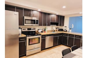 2500 Parkview Dr APT 2114, Hallandale Beach, FL 33009, - MLS#A12013916