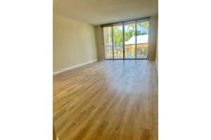 1450 SE 3rd Ave APT 202, Dania Beach, FL 33004, - MLS#A12013917