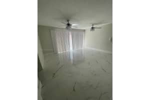 8203 Nw 9th Ct 2, Plantation