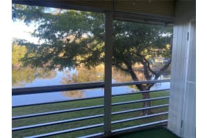 9370 Sunrise Lakes Blvd 209, Sunrise 9370 Sunrise Lakes Blvd 209, Sunrise