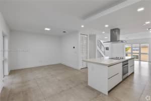 434 SW 10th St A, Miami, FL 33130, - MLS#A12013981