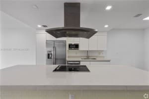 434 SW 10th St A, Miami, FL 33130, - MLS#A12013981
