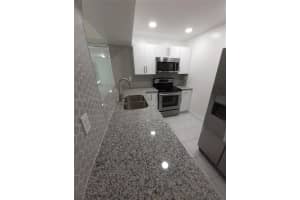 11800 SW 18th St Apt 314-4, Miami, FL 33175, - MLS#A12014106