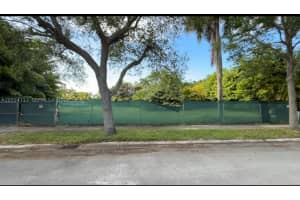 1121 Ne 83rd St Miami, FL 33138 - MLS#A12014113