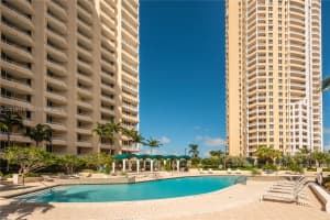 888 Brickell Key Dr APT 211, Miami, FL 33131, - MLS#A12014114
