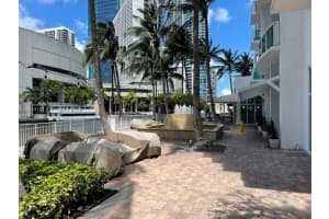 31 SE 5th St APT 303, Miami, FL 33131, - MLS#A12014121