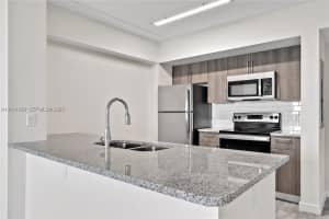 400 NW 112th Ave #828, Doral, FL 33172, - MLS#A12014156