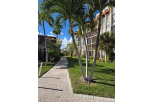 2001 Atlantic Shores Blvd APT 104, Hallandale Beach, FL 33009, - MLS#A12014163