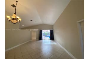 1210 S 13th Ave, Hollywood, FL 33019, - MLS#A12014171