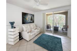 6533 Emerald Dunes Dr APT 208, West Palm Beach, FL 33411, - MLS#A12014186