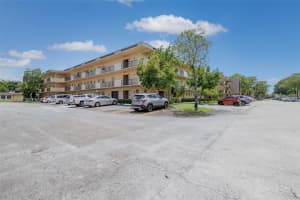 100 Berkley Rd APT 106, Hollywood, FL 33024, - MLS#A12014192