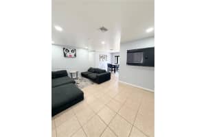 1410 NW 199th St, Miami, FL 33169, - MLS#A12014201