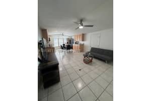 114 Lone Pine Dr, Hallandale Beach, FL 33009, - MLS#A12014211
