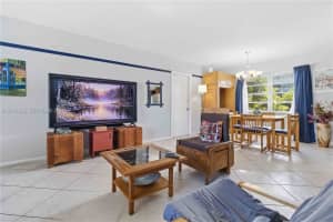 1501 Arthur St APT 6, Hollywood, FL 33020, - MLS#A12014232