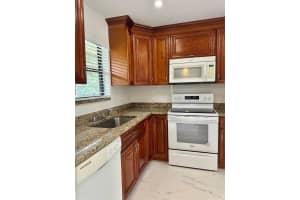 21911 Lake Forest Cir APT 202, Boca Raton, FL 33433, - MLS#A12014235