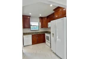 21911 Lake Forest Cir APT 202, Boca Raton, FL 33433, - MLS#A12014235