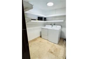8320 NW 180th St, Hialeah, FL 33015, - MLS#A12014246