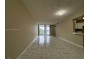212 Lake Pointe Dr APT 209, Oakland Park, FL 33309, - MLS#A12014254