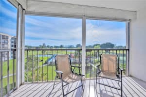 8900 Washington 411, Pembroke Pines