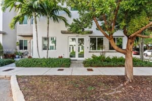 6680 NW 102nd Path, Doral, FL 33178, - MLS#A12014289