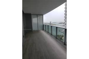 488 Ne 18th 2006, Miami