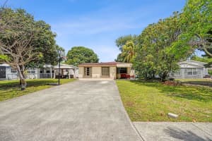 1379 NE 177th St, North Miami Beach, FL 33162, - MLS#A12014352