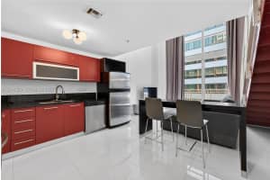 Vizcayne, 253 NE 2nd St APT 424, Miami, FL 33132, - MLS#A12014363
