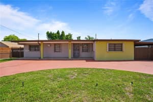 9930 Sw 40th Ter, Miami
