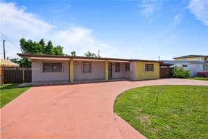 9930 SW 40th Terrace, Miami, FL 33165, - MLS#A12014378