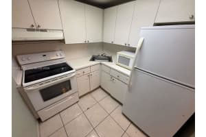 606 W 81st St APT 316, Hialeah, FL 33014, - MLS#A12014383