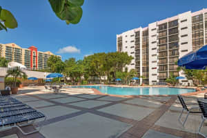 17021 N Bay Rd APT 322, Sunny Isles Beach, FL 33160, - MLS#A12014414
