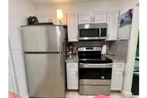 500 NE 2nd St APT 211, Dania Beach, FL 33004, - MLS#A12014427