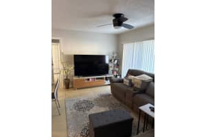 5025 Wiles Rd APT 105, Coconut Creek, FL 33073, - MLS#A12014443