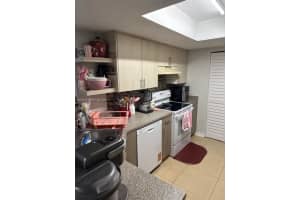 5025 Wiles Rd APT 105, Coconut Creek, FL 33073, - MLS#A12014443