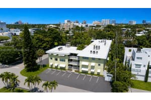 1900 NE 8th Ct APT 105, Fort Lauderdale, FL 33304, - MLS#A12014447