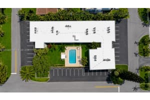 1900 NE 8th Ct APT 105, Fort Lauderdale, FL 33304, - MLS#A12014447