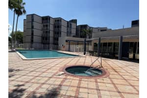 6955 NW 186th St APT F402, Hialeah, FL 33015, - MLS#A12014465